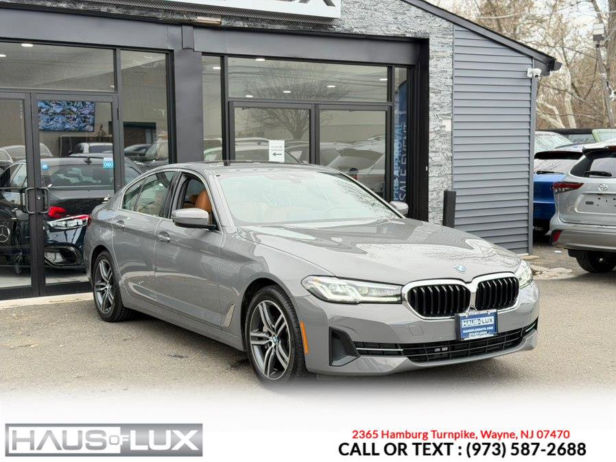 Used 2022 BMW 530i xDrive w/ Premium Package AWD/4WD image 7