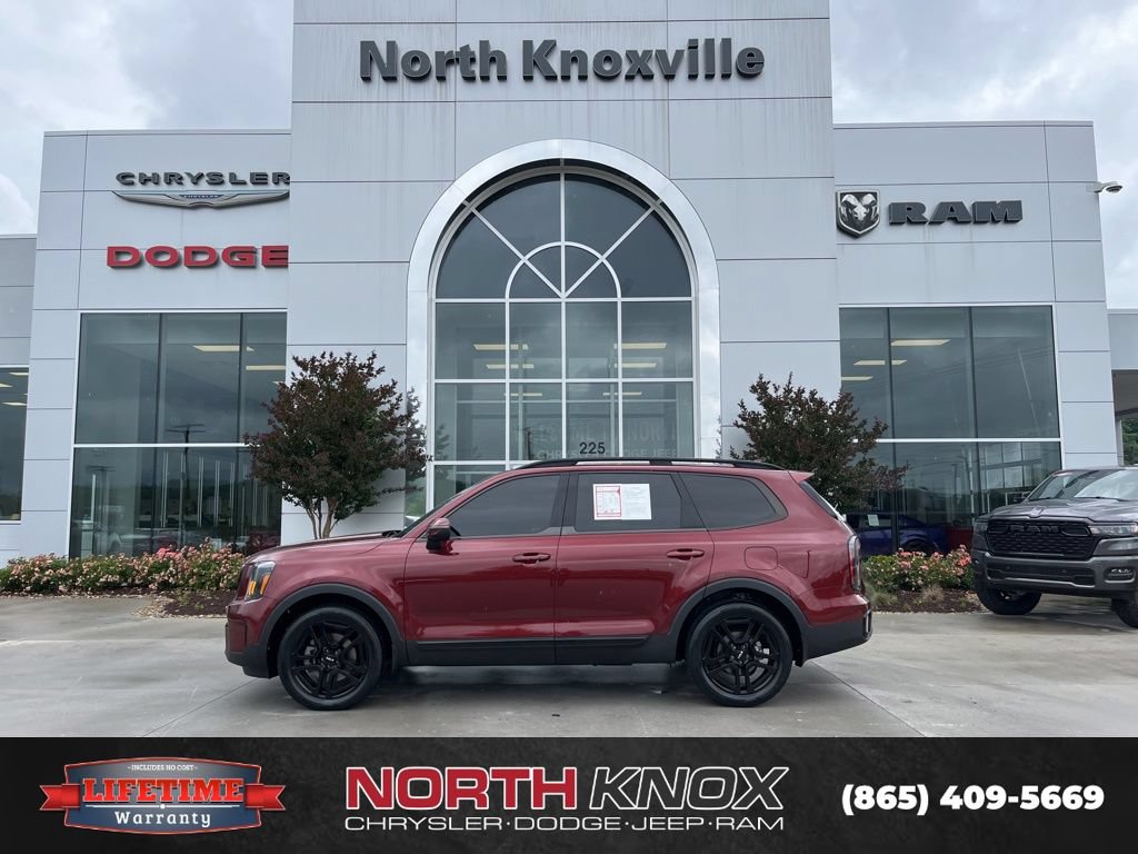 Used 2024 Kia Telluride EX X-Line AWD/4WD image 2