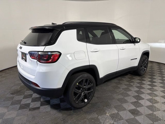 New 2026 Jeep Compass Limited AWD/4WD image 13