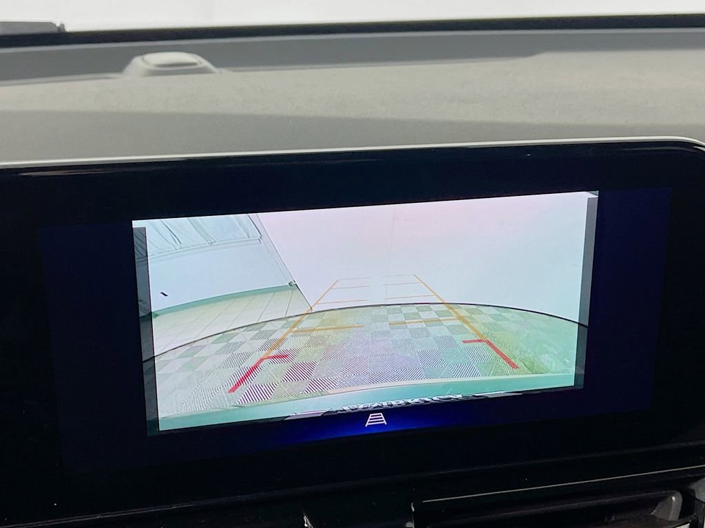 Used 2025 Chevrolet TrailBlazer ACTIV w/ Convenience Package image 12