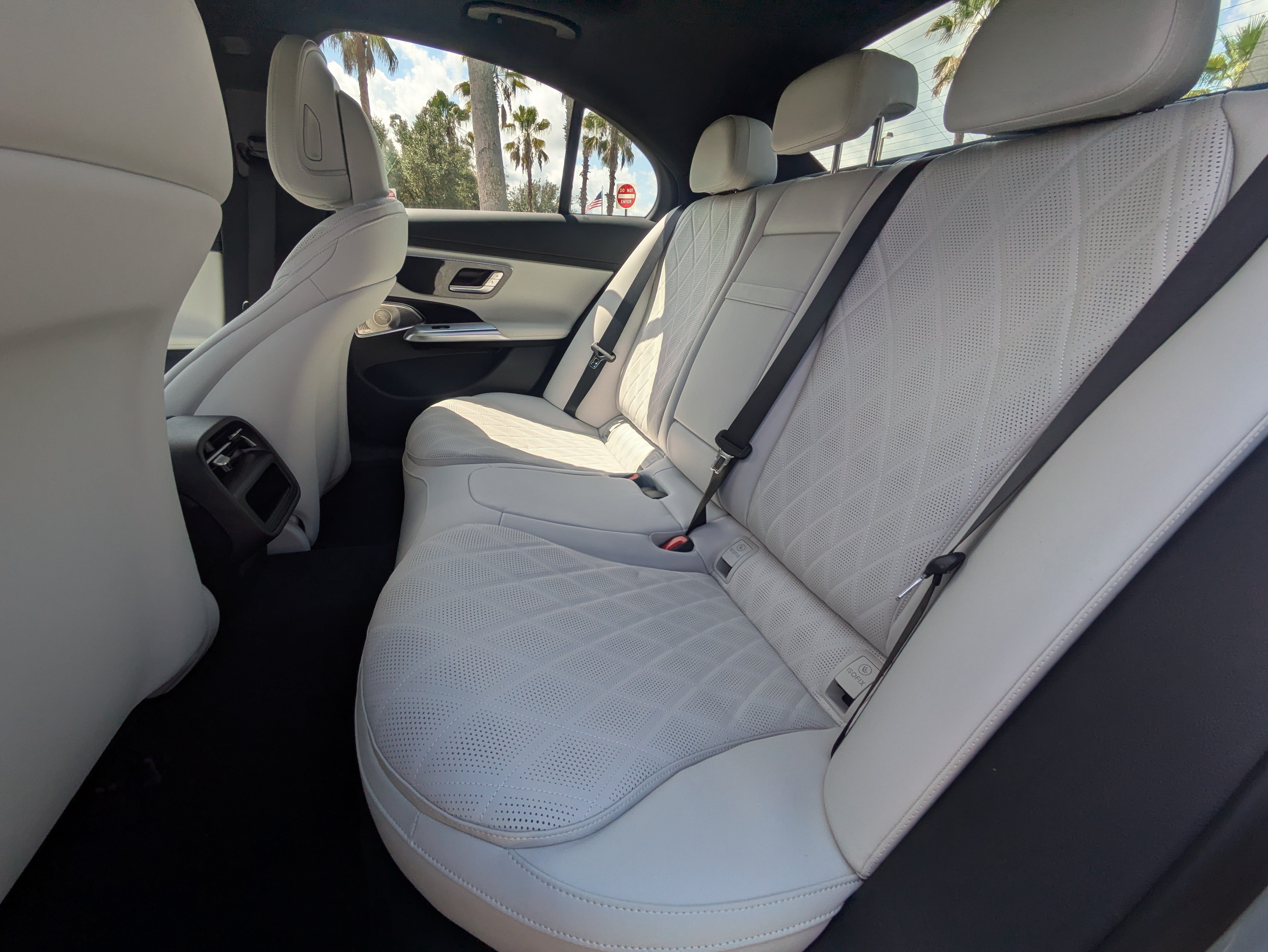 New 2027 Mercedes-Benz E 450 4MATIC Sedan image 12