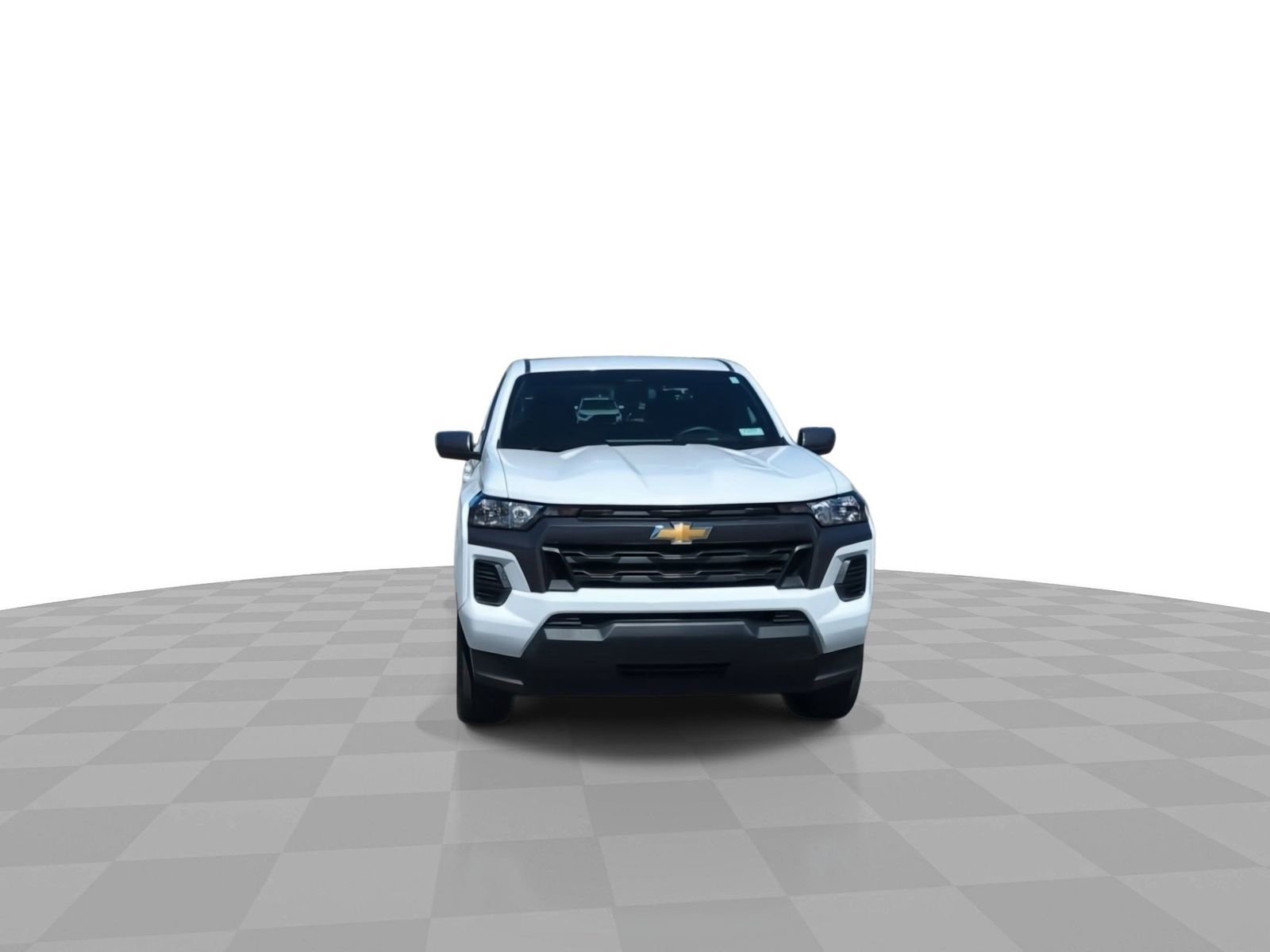 Used 2024 Chevrolet Colorado LT RWD image 3