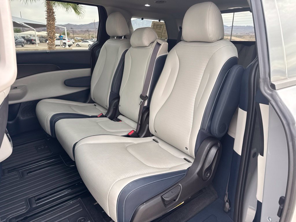 Used 2026 Kia Carnival SX Prestige FWD image 10