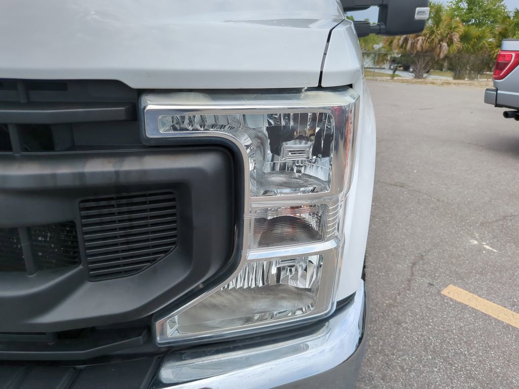 Used 2020 Ford F250 XL w/ Power Equipment Group AWD/4WD image 11