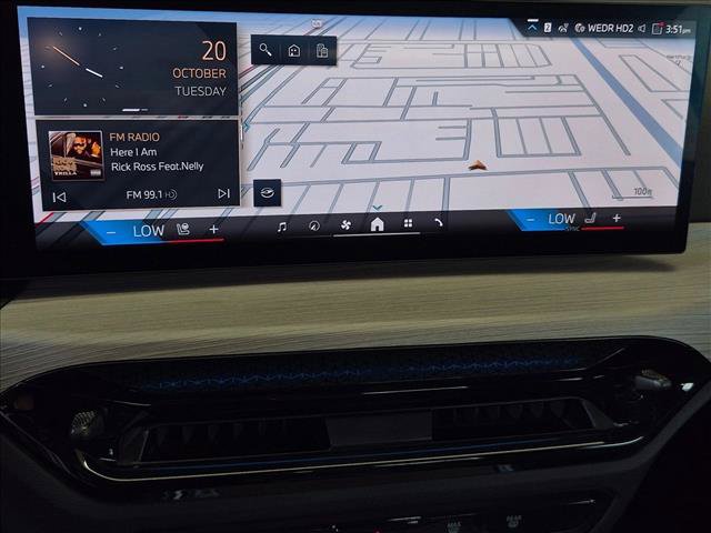 Used 2025 BMW 330i Sedan RWD image 12