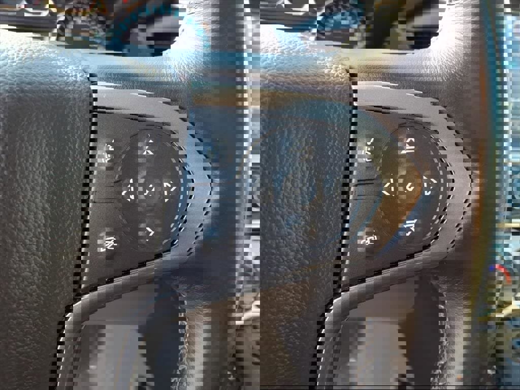 Used 2019 Chevrolet Suburban LT image 26