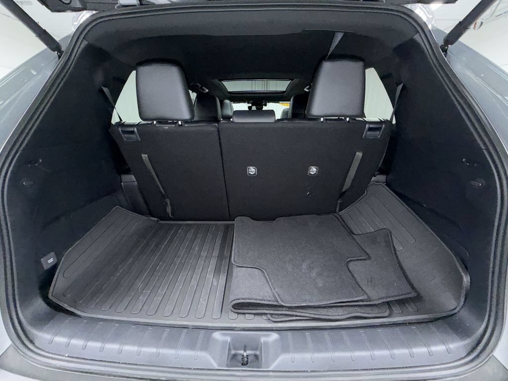 Certified 2025 Toyota Grand Highlander AWD Hybrid image 16