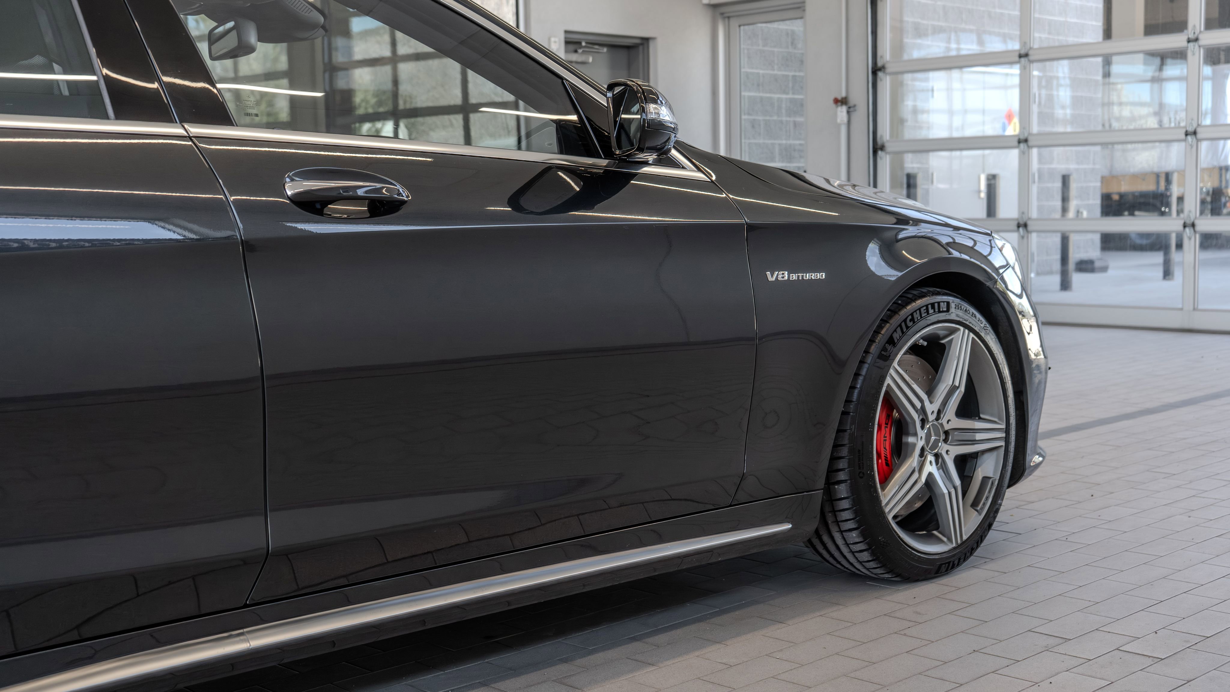 Used 2015 Mercedes-Benz S 63 AMG 4MATIC Sedan image 32