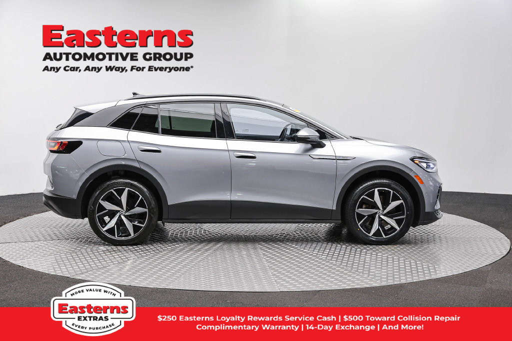 Used 2023 Volkswagen ID.4 Pro S AWD/4WD image 5