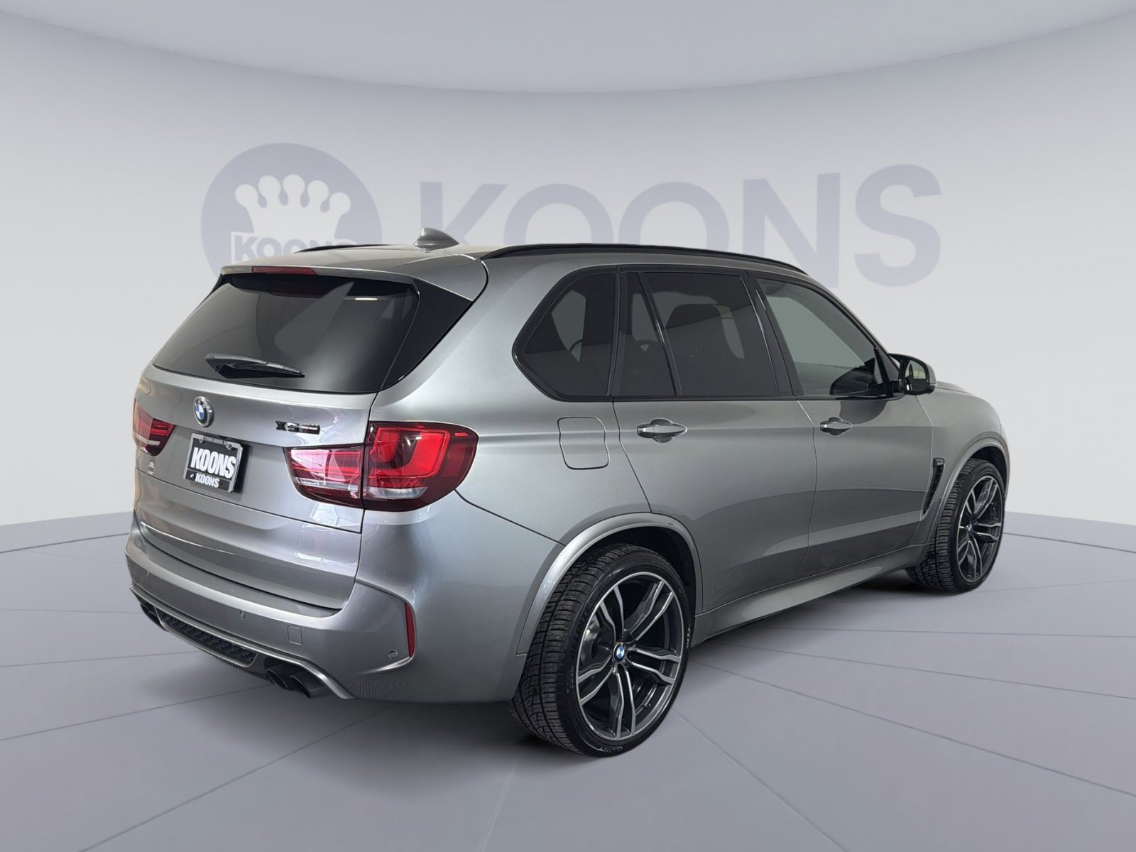 Used 2018 BMW X5 M Base image 7