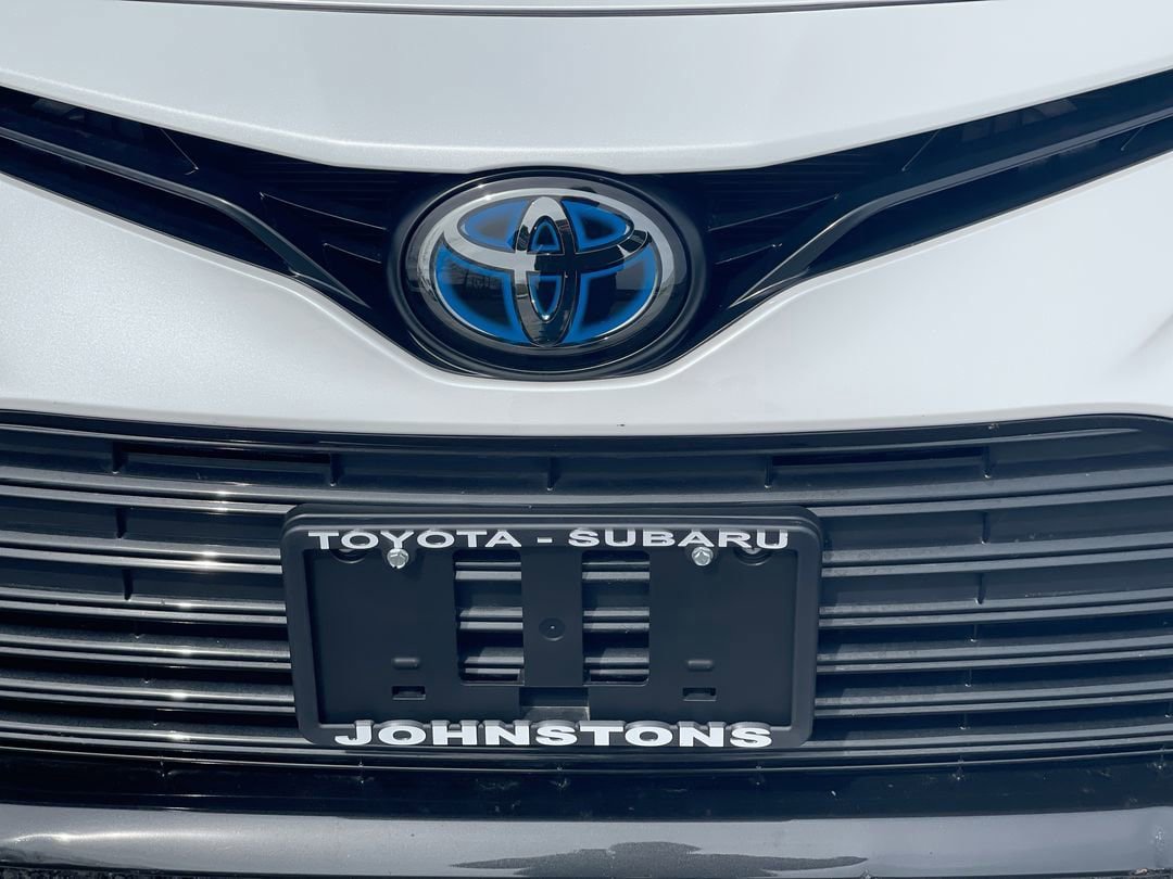 Certified 2021 Toyota Camry XLE FWD image 19