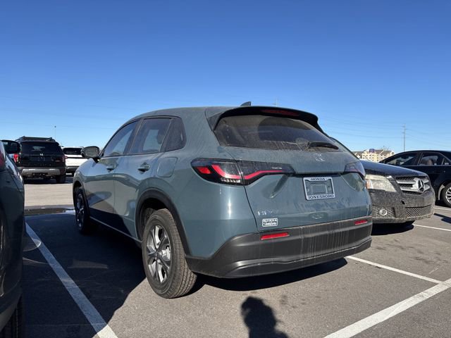 New 2026 Honda HR-V LX image 2