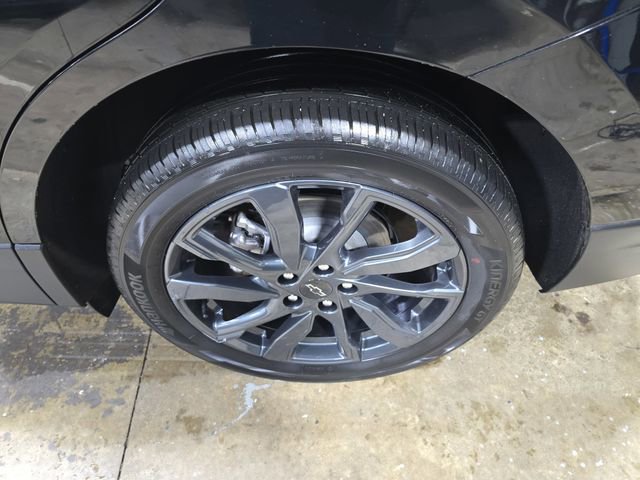 Used 2023 Chevrolet Equinox RS image 34