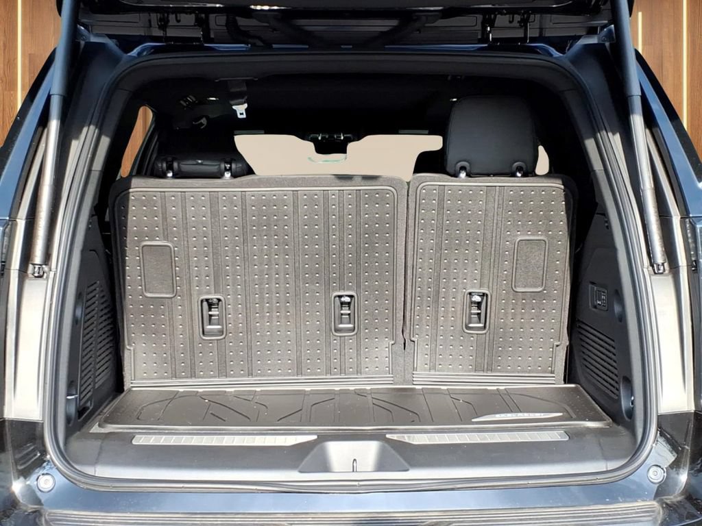 New 2026 Chevrolet Tahoe High Country AWD/4WD image 29
