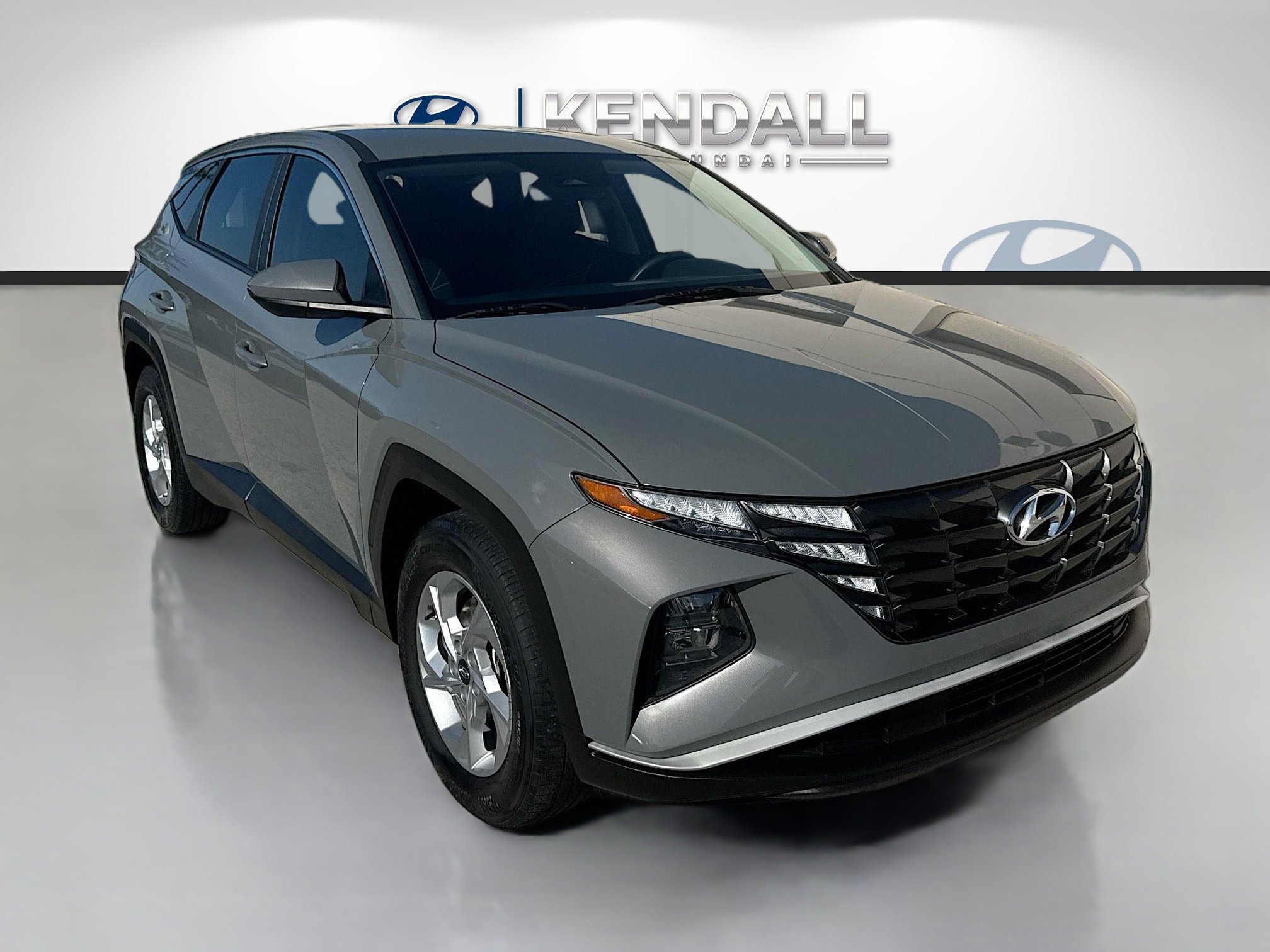 Used 2024 Hyundai Tucson SE FWD image 1