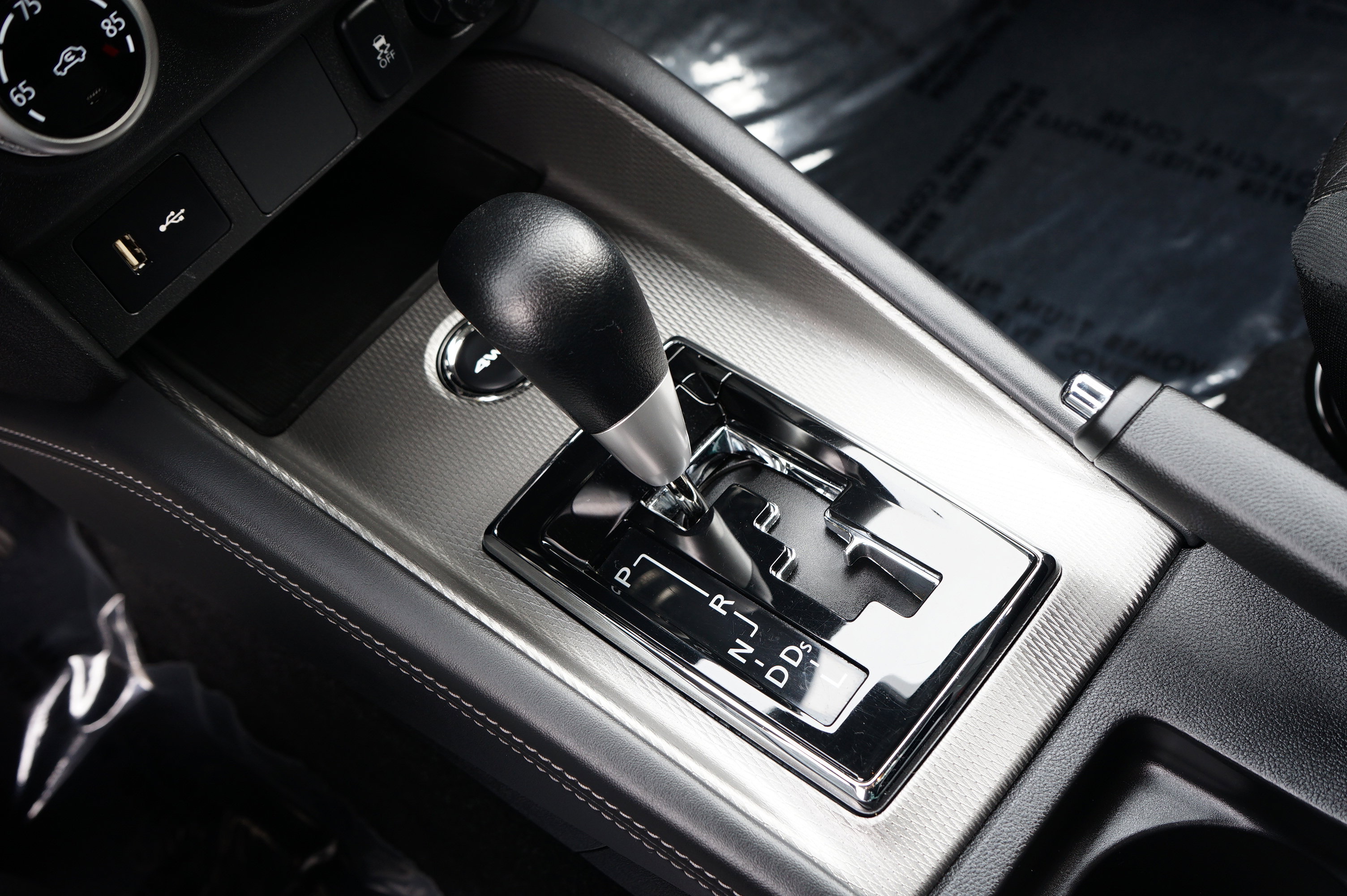 Used 2025 Mitsubishi Outlander Sport ES image 25