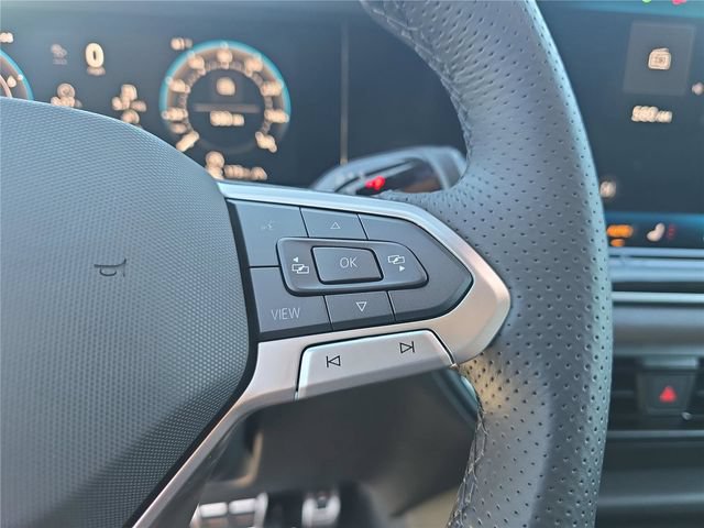 New 2026 Volkswagen Tiguan SE R-Line AWD/4WD image 24