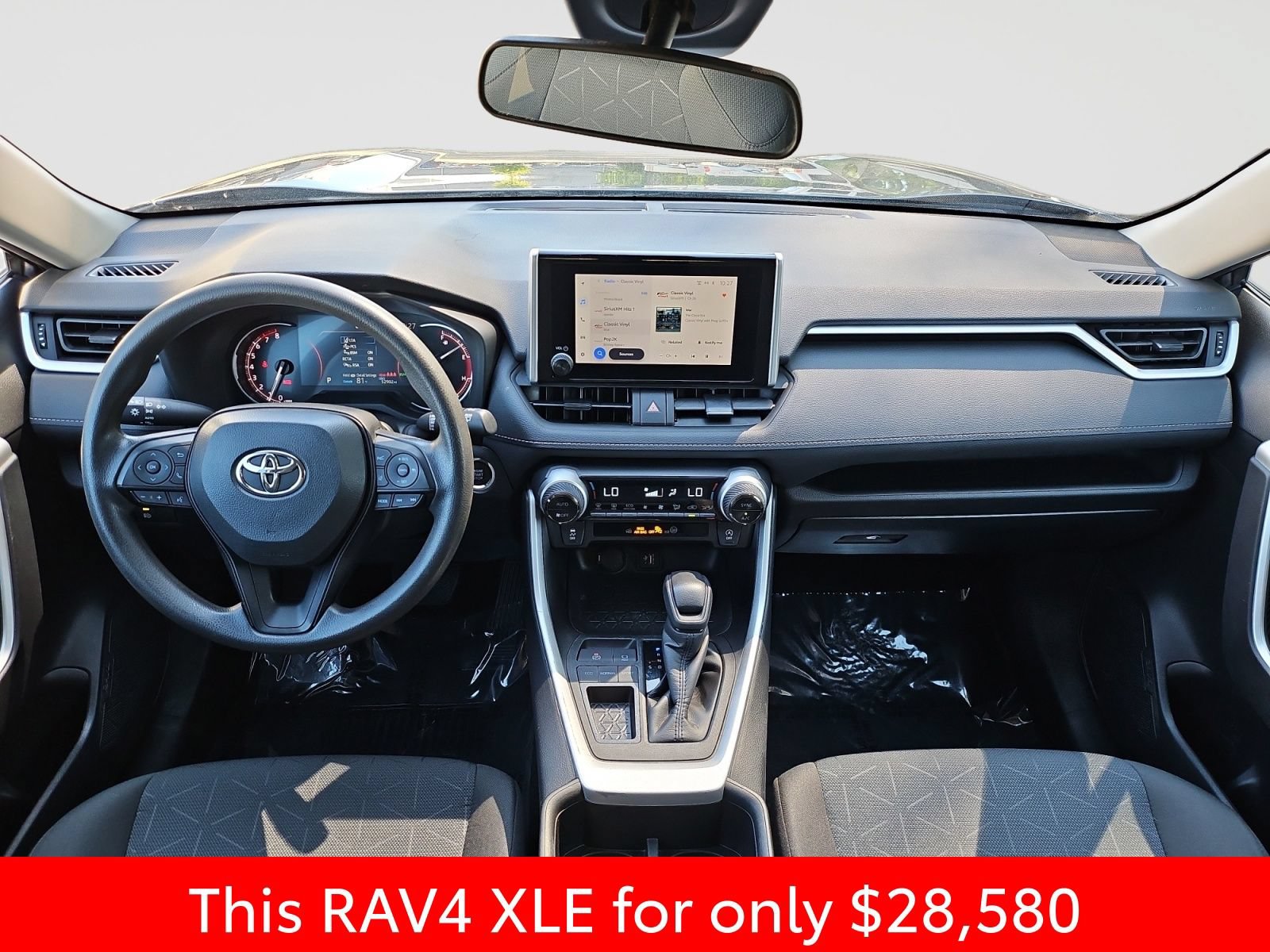 Used 2024 Toyota RAV4 XLE FWD image 16