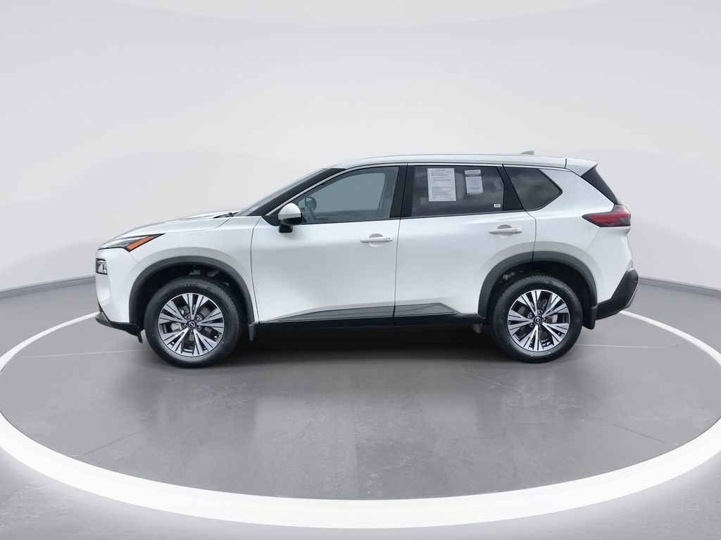 Used 2023 Nissan Rogue SV image 5