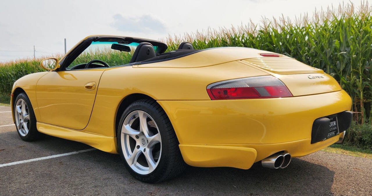 Used 2001 Porsche 911 Carrera image 3