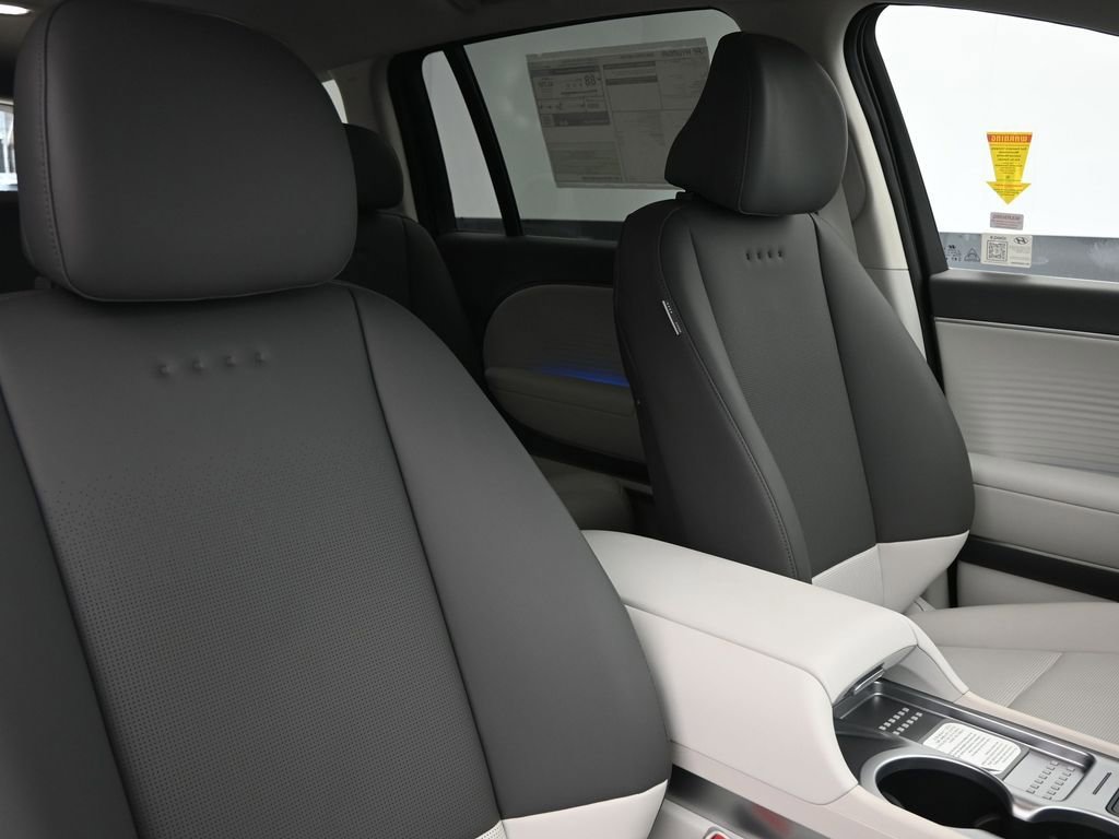 New 2026 Hyundai Ioniq 9 SEL image 11