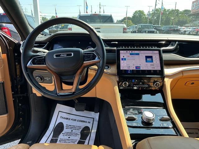 Used 2023 Jeep Grand Cherokee L Summit image 16