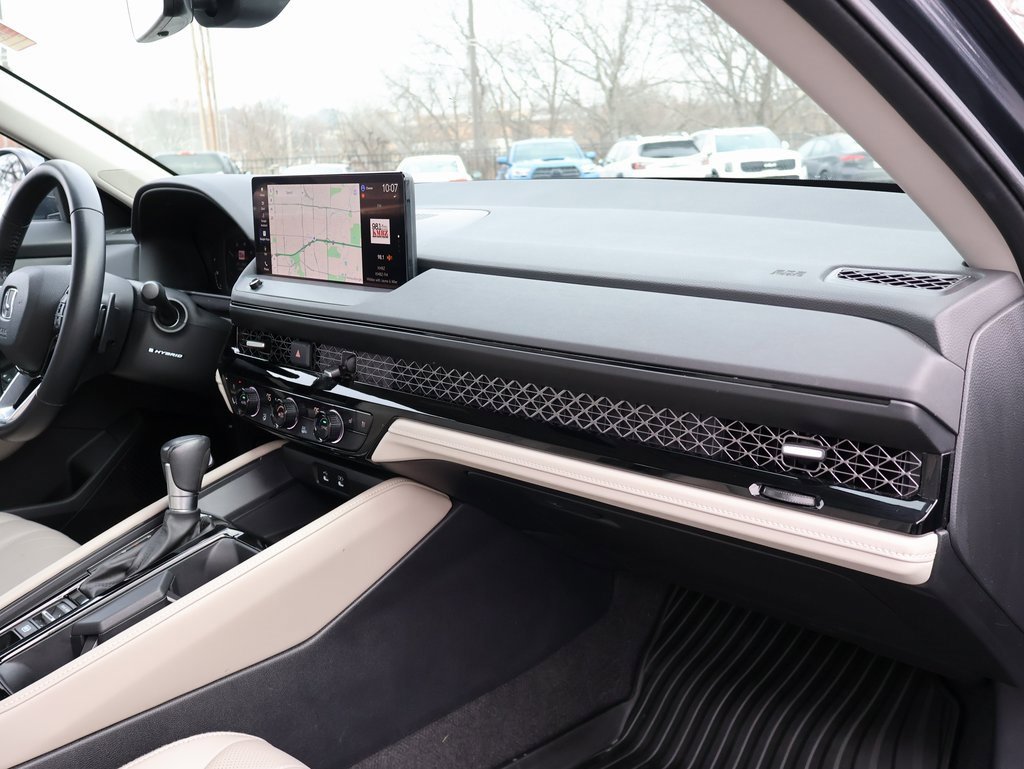 Certified 2023 Honda Accord Touring image 9