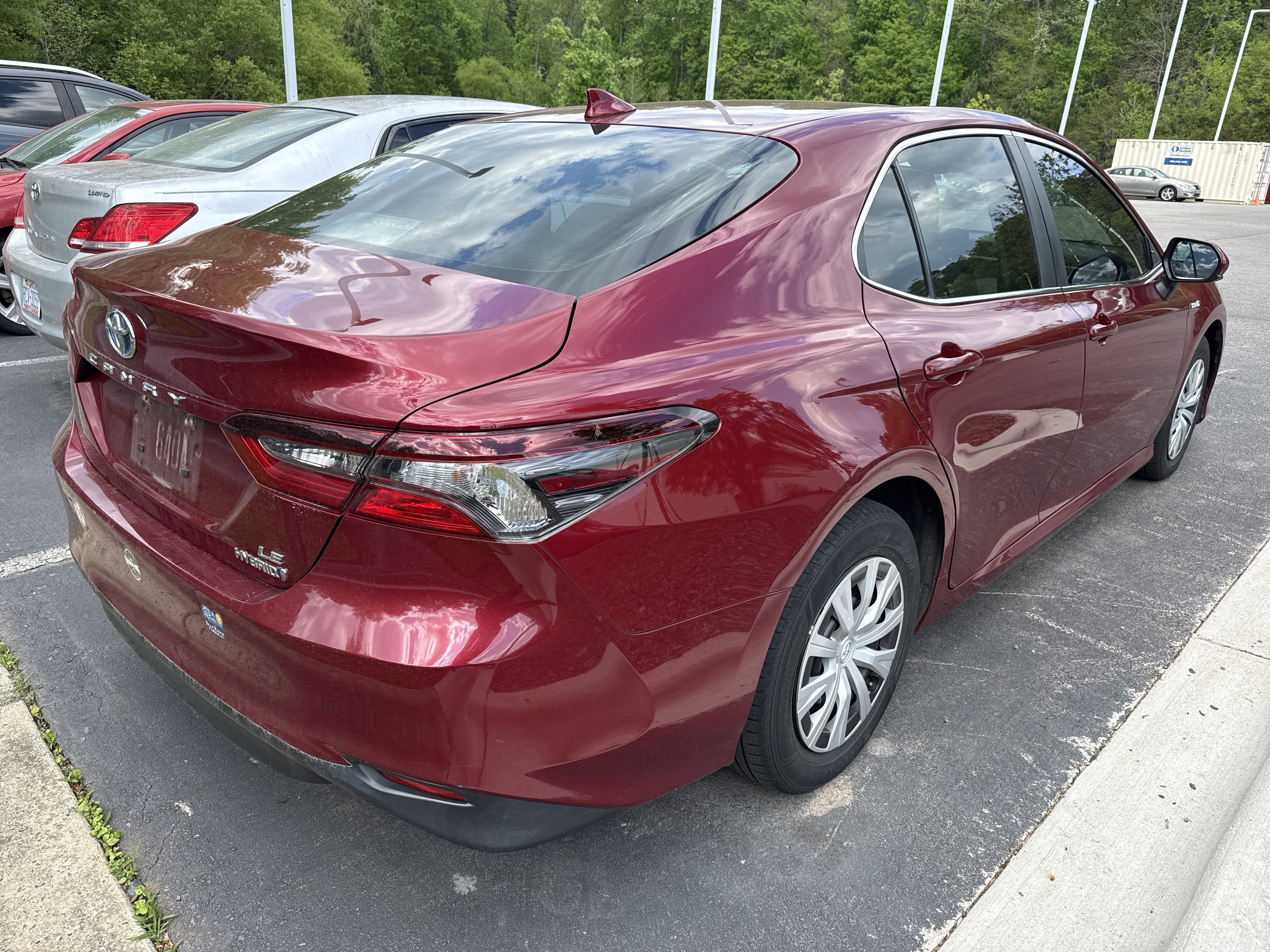 Used 2021 Toyota Camry LE image 42