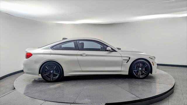 Used 2016 BMW M4 Coupe image 9