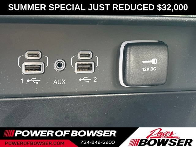 Used 2024 Jeep Grand Cherokee L Laredo AWD/4WD image 17