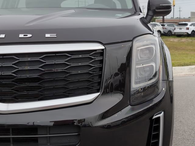 Used 2022 Kia Telluride EX w/ EX Premium Package FWD image 12