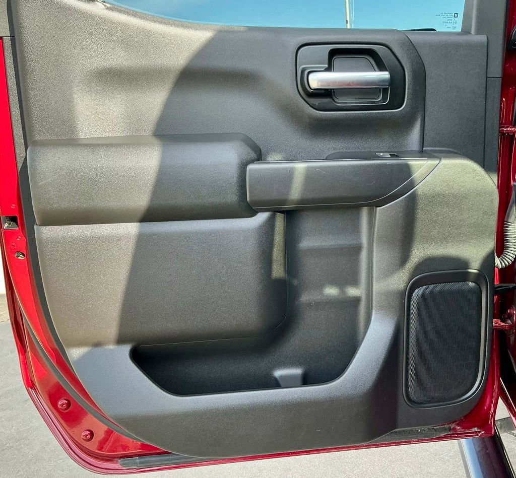 Used 2019 Chevrolet Silverado 1500 LT w/ Texas Edition image 32