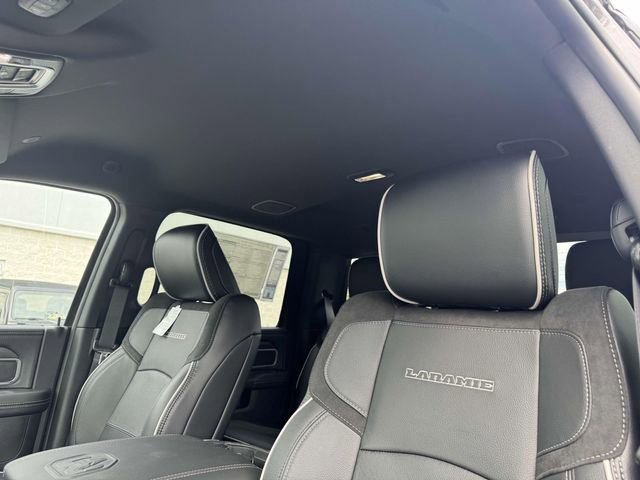 New 2025 RAM 2500 Laramie image 8