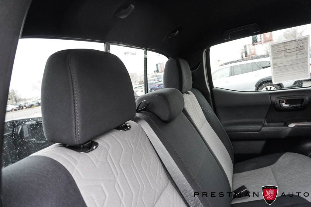 Used 2020 Toyota Tacoma TRD Off-Road image 44