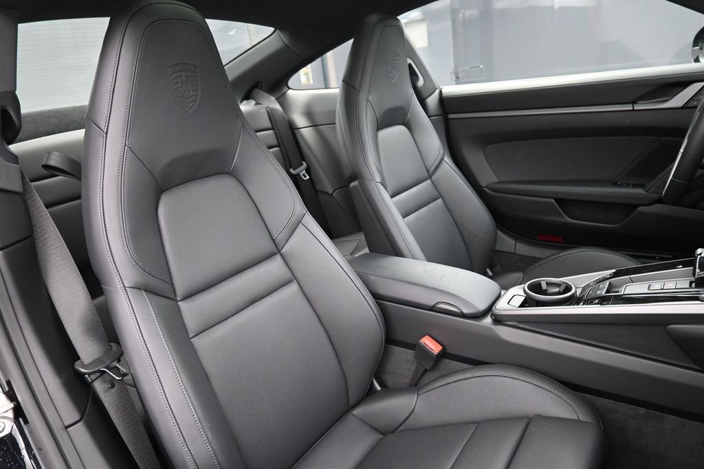 Certified 2026 Porsche 911 Carrera RWD image 27