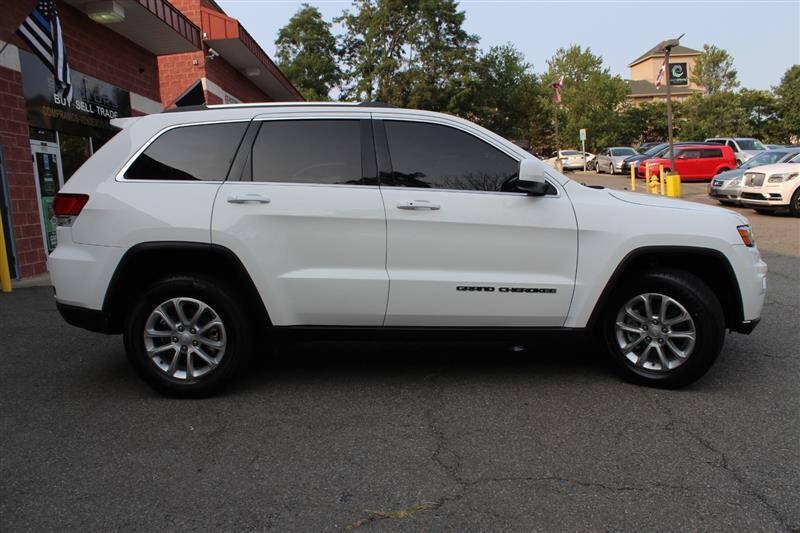 Used 2021 Jeep Grand Cherokee Laredo AWD/4WD image 6