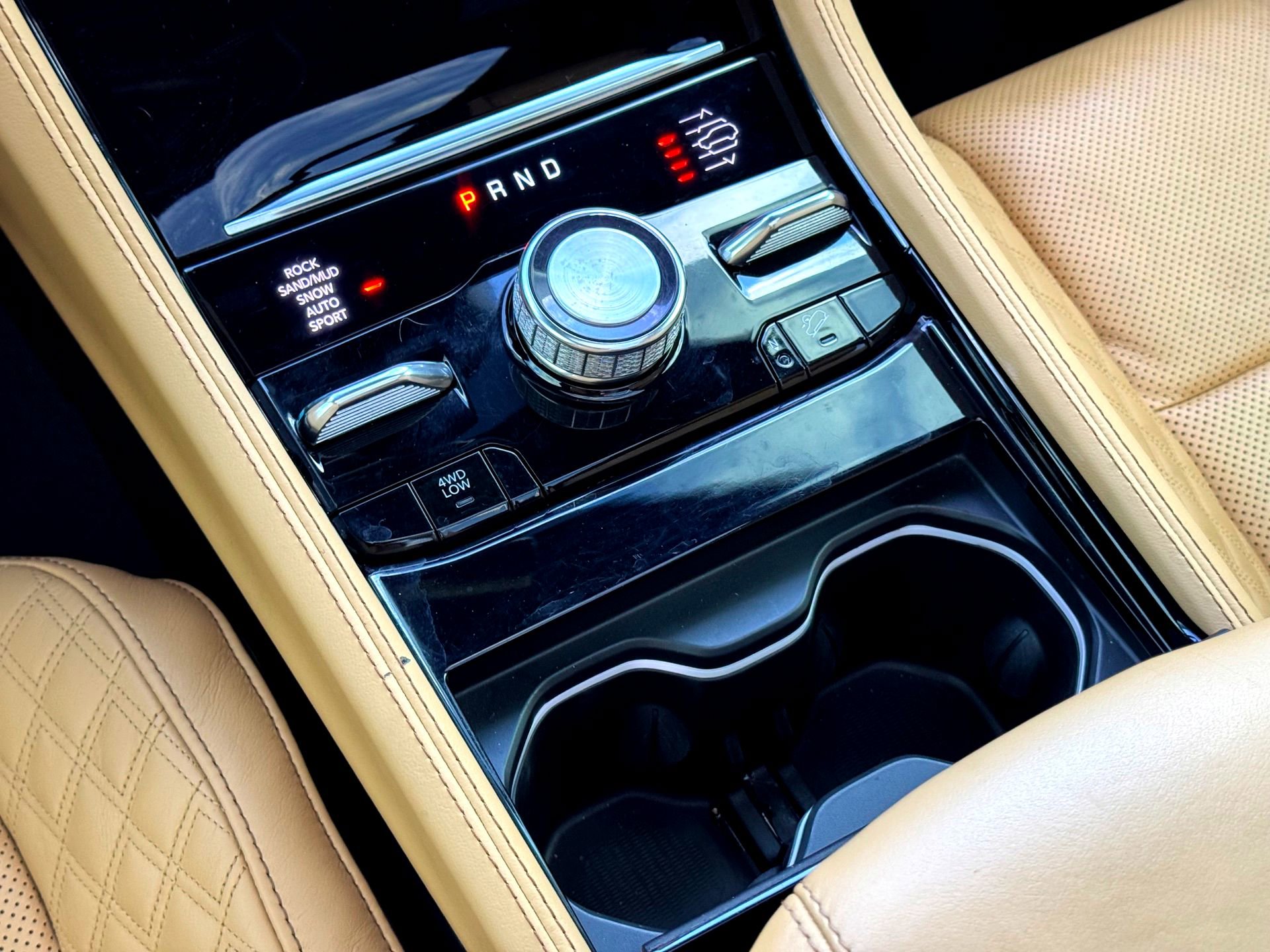 Used 2021 Jeep Grand Cherokee L Summit image 33