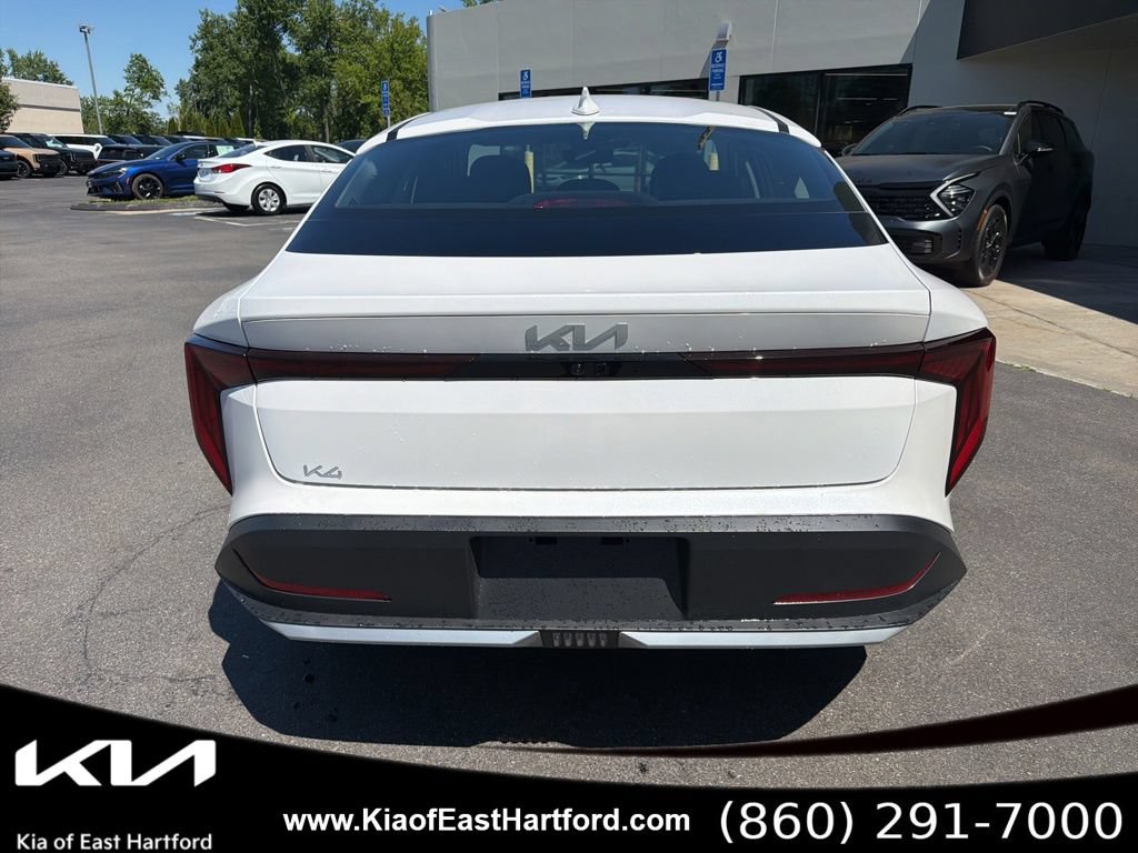 New 2026 Kia K4 FWD image 9