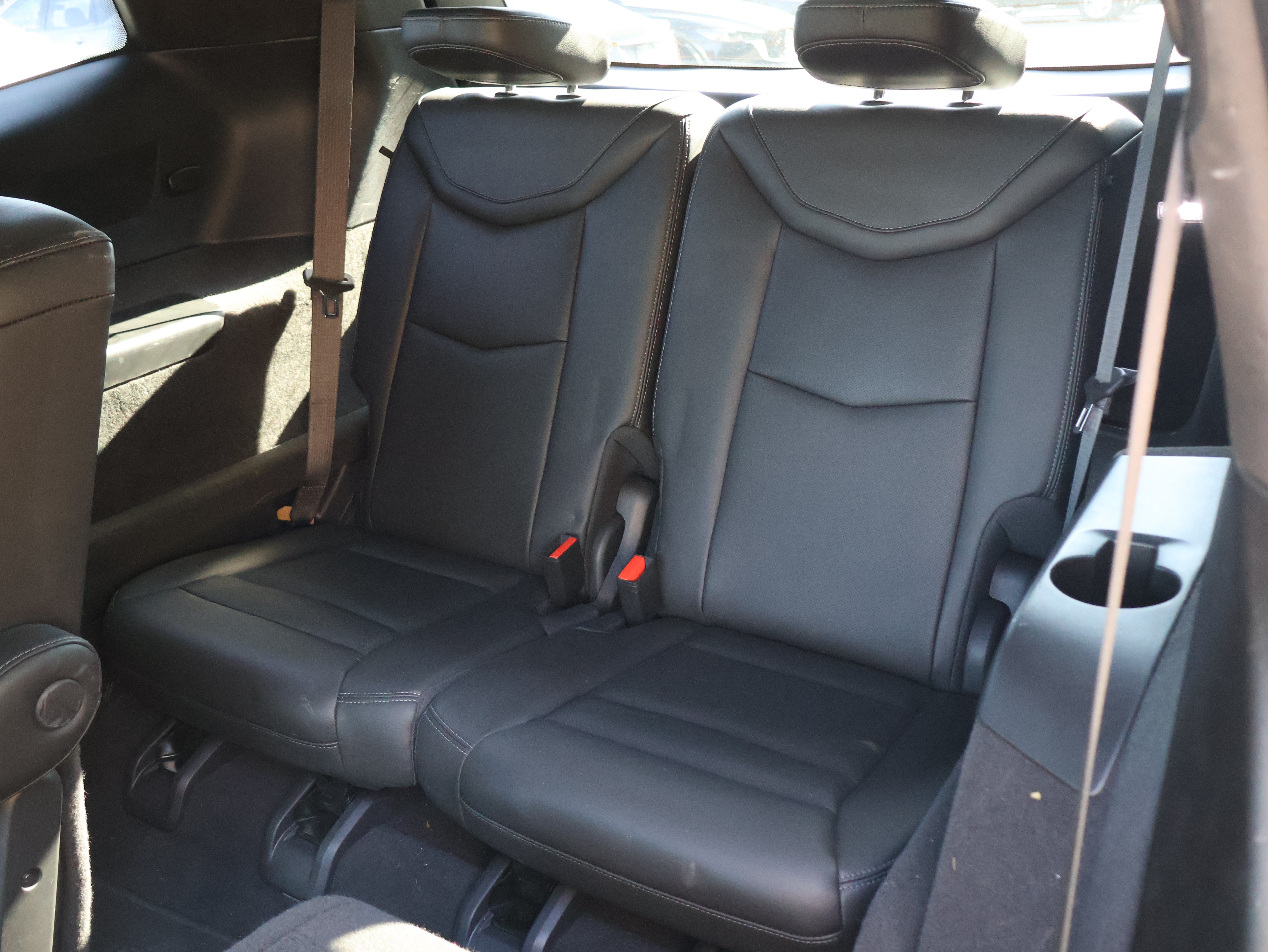 Used 2025 Cadillac XT6 Premium Luxury AWD/4WD image 12