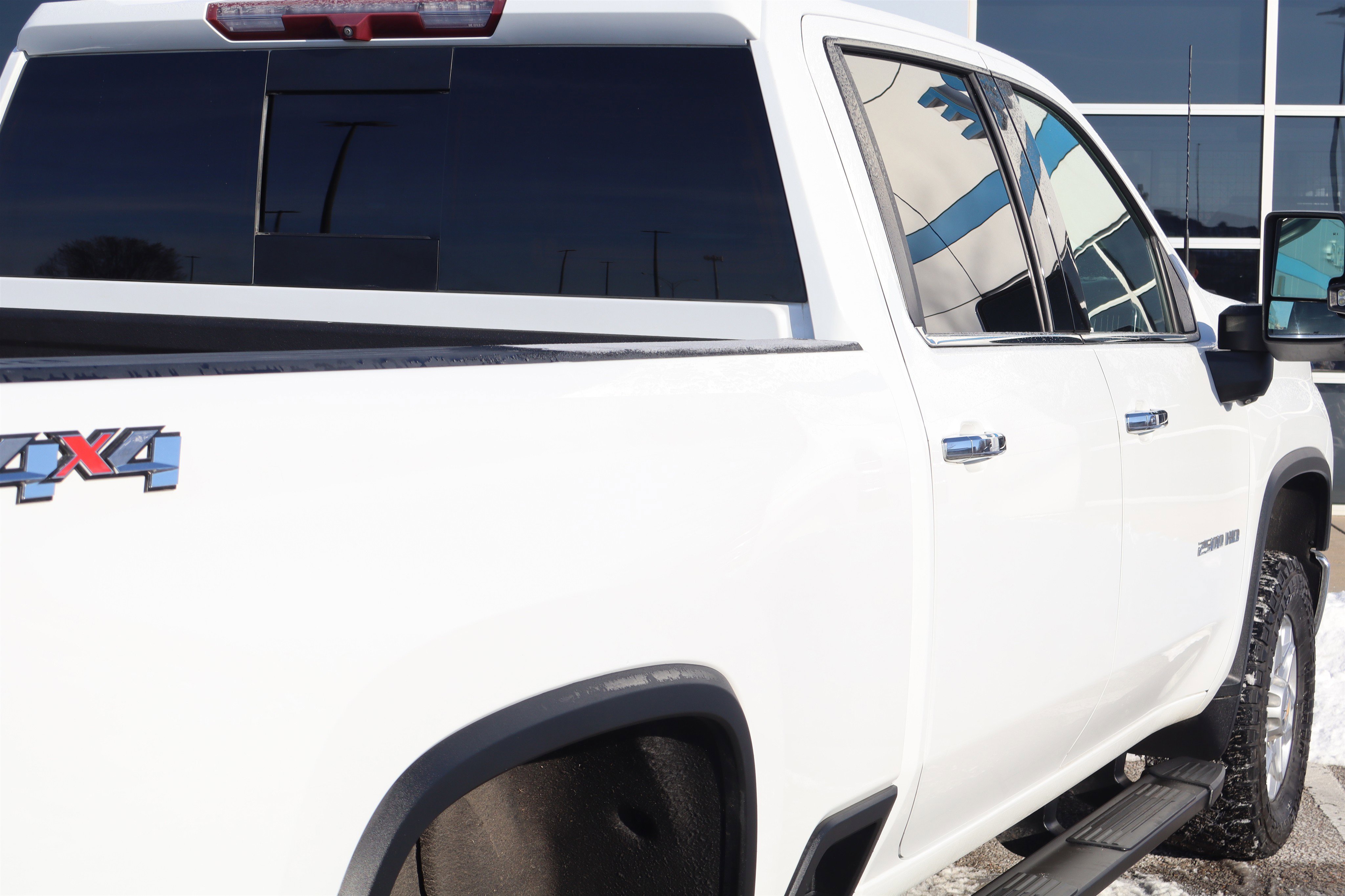 Used 2021 Chevrolet Silverado 2500 LTZ w/ LTZ Convenience Package image 5