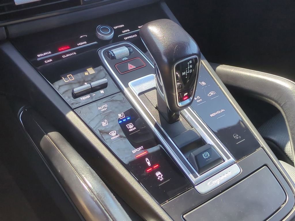 Used 2019 Porsche Cayenne Turbo AWD/4WD image 18