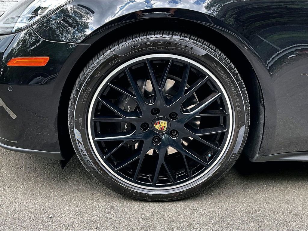 Certified 2023 Porsche Panamera 4 Platinum Edition AWD/4WD image 14