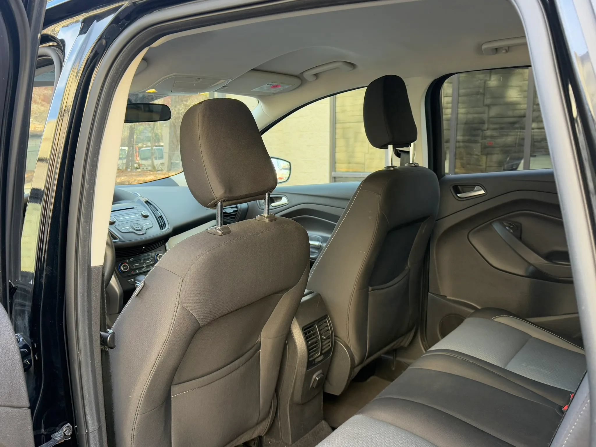 Used 2018 Ford Escape SE AWD/4WD image 31