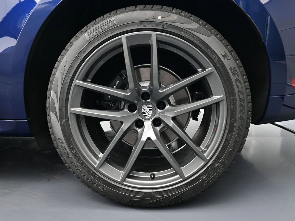 New 2026 Porsche Macan Turbo AWD/4WD image 26