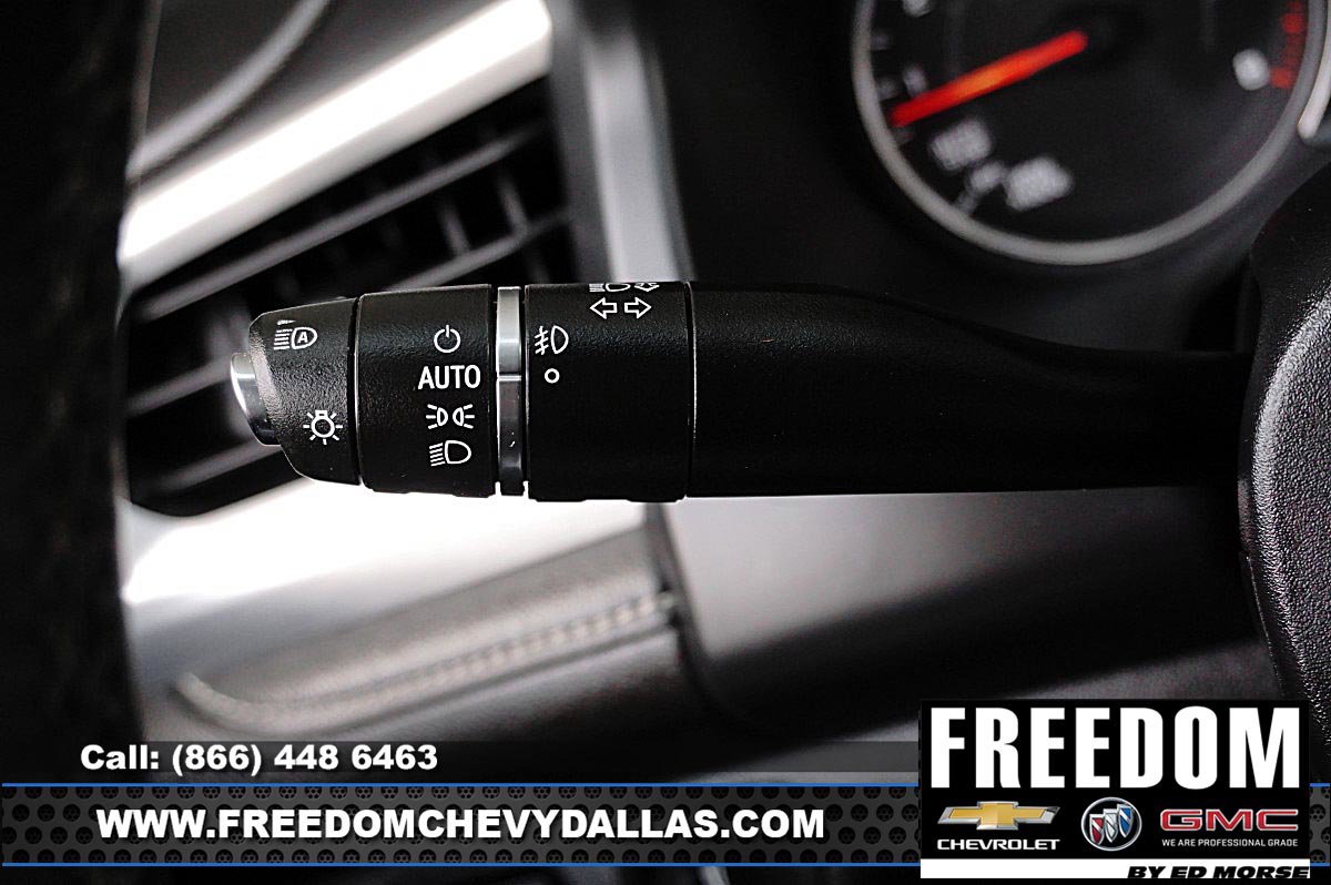 Used 2023 GMC Acadia SLT w/ Preferred Package FWD image 25