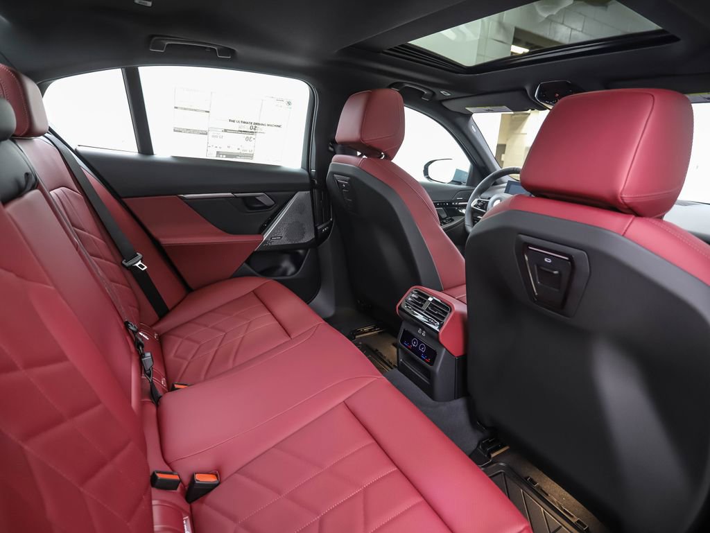 New 2026 BMW 530i xDrive w/ M Sport Package image 27