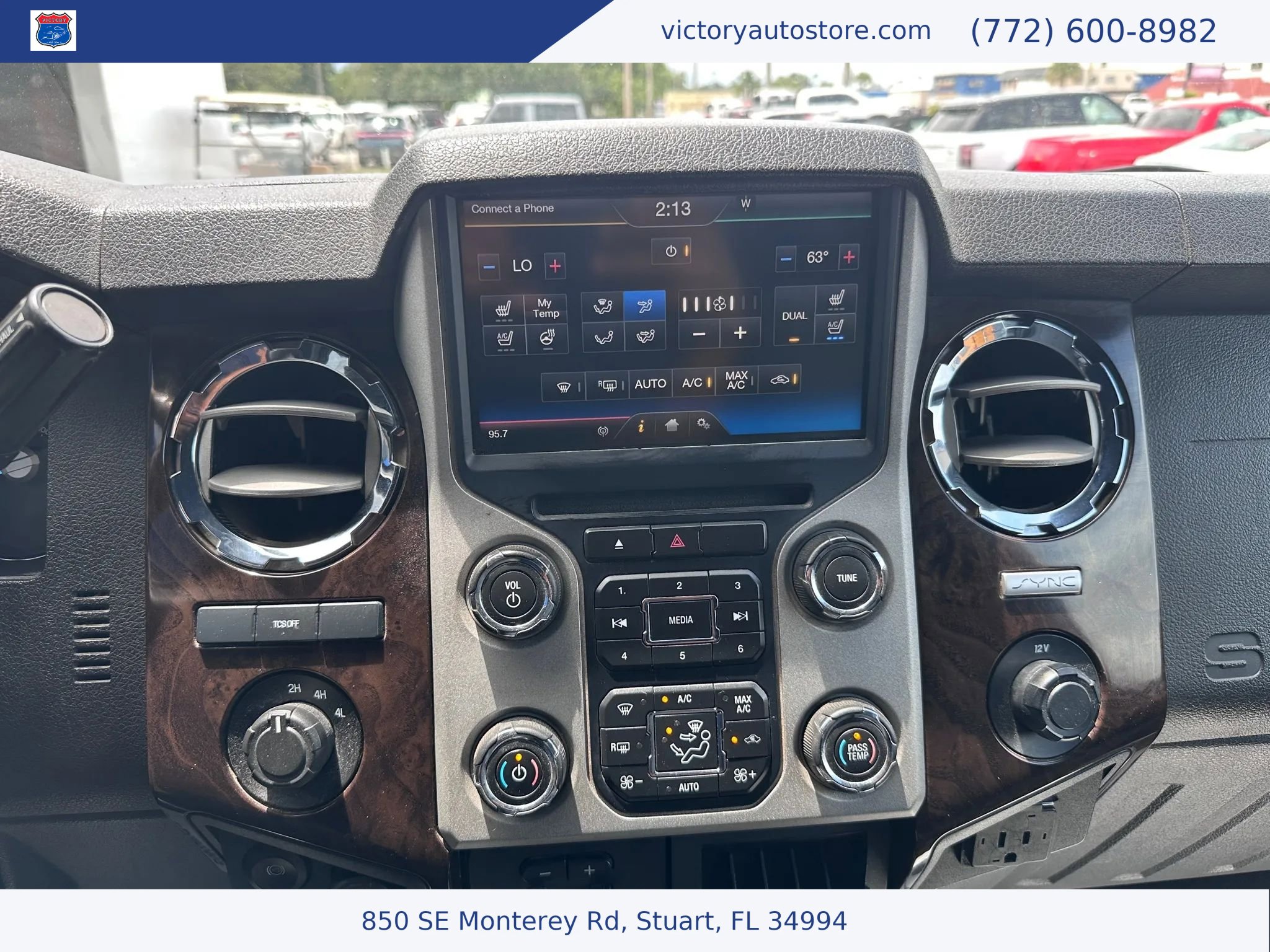 Used 2016 Ford F350 Platinum w/ FX4 Off-Road Package AWD/4WD image 30