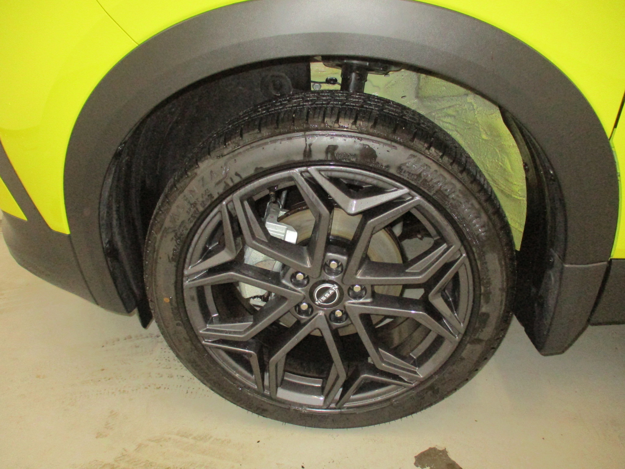 Used 2026 Nissan Kicks SR w/ SR Premium Package image 4
