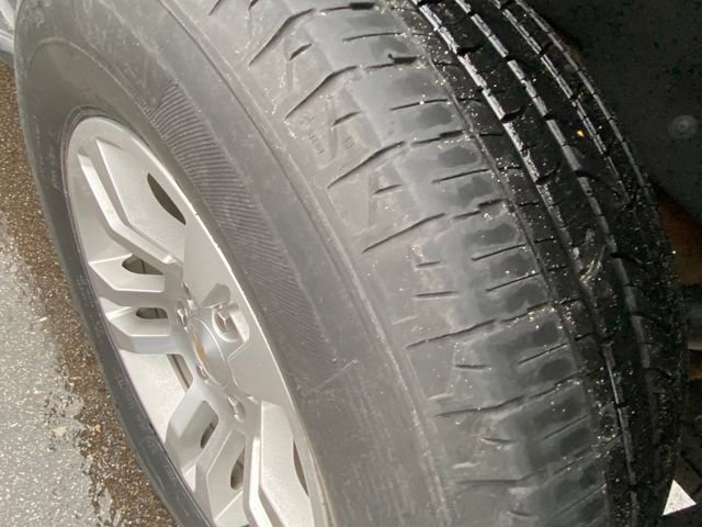 Used 2018 Chevrolet Tahoe LT w/ Luxury Package image 11