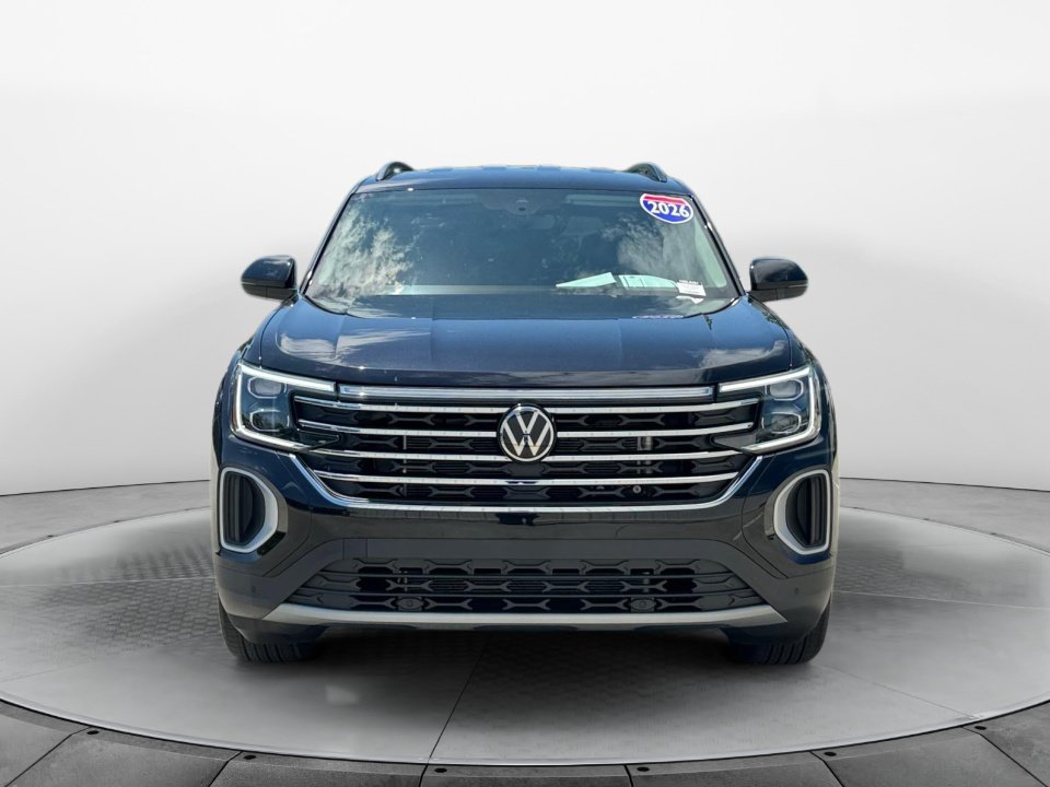 Certified 2026 Volkswagen Atlas SE AWD/4WD image 2